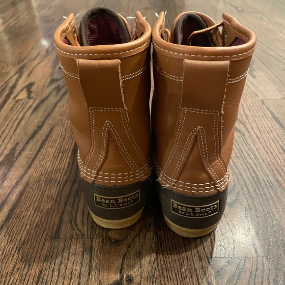 Women's Bean Boots, 8" Gore-Tex/Thinsulate Size 10 - Picture 7 of 10